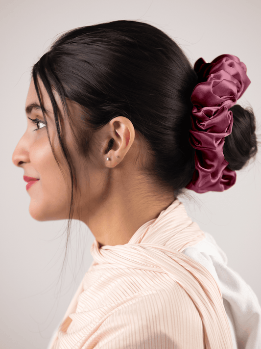 Silk Scrunchie in Plum